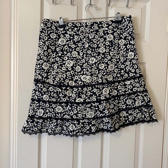 Suzysheir skirt - Picture 1 of 1